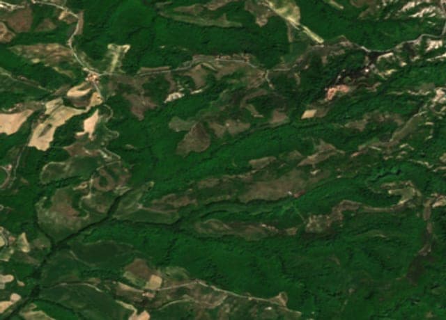 Sentinel-2 RGB over Tuscan farmland